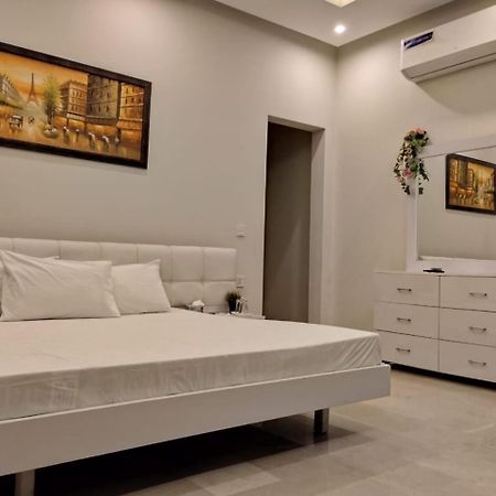 Itl Guesthouse 拉瓦尔品第 外观 照片